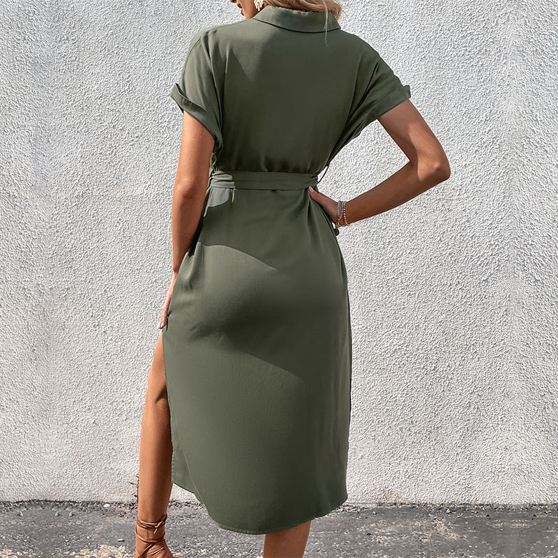 Elegant Buttoned Midi Dress – Flowy, Timeless & Day-to-Night Ready