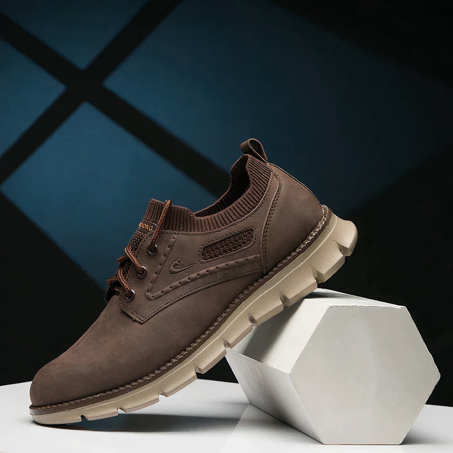 Men’s Leather Lace-Up Sneakers – Premium Build, Breathable & Stylish